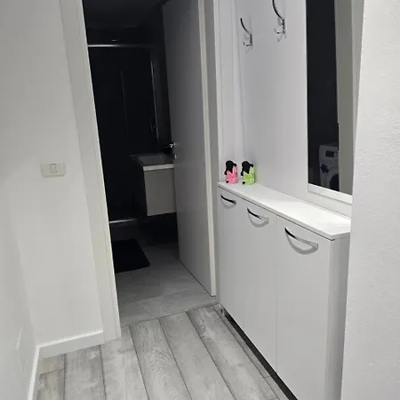 Kroi Luxury